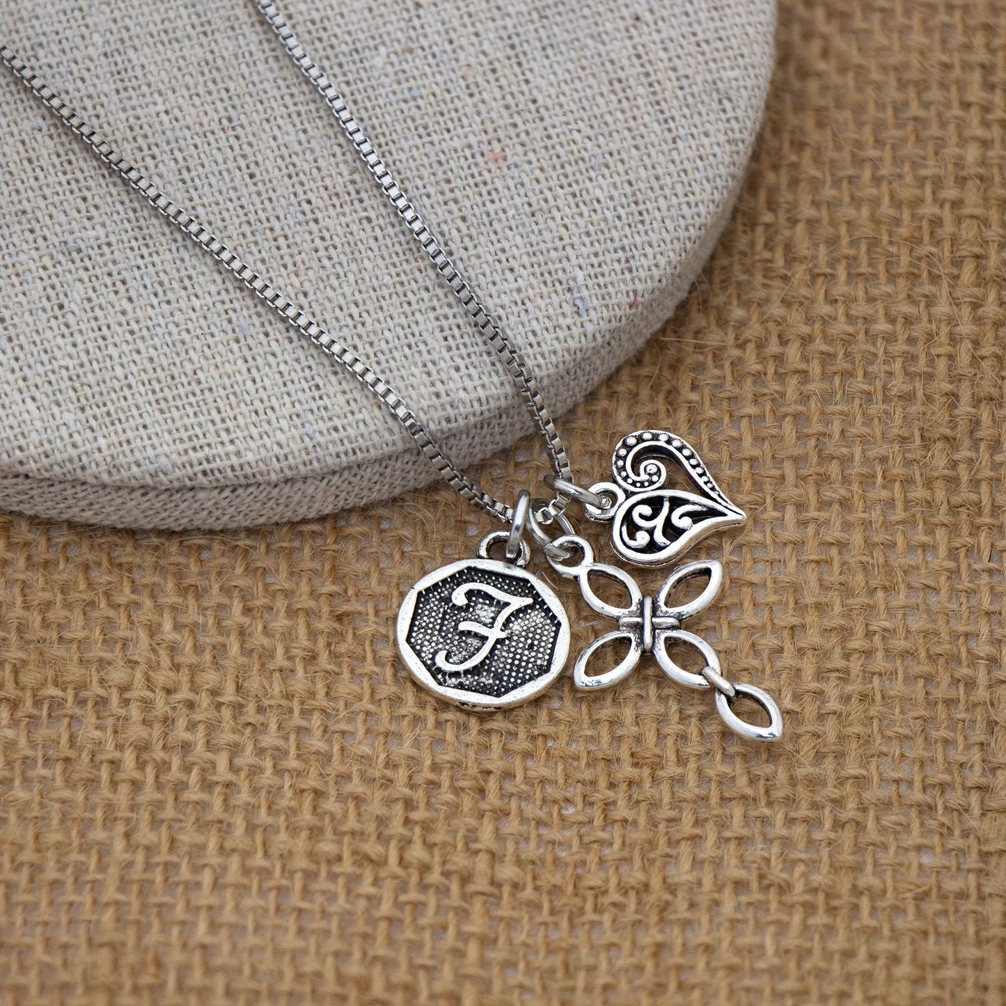 1pc Silvery Initial A-Z Square Chain Necklace For Men Women, Letter Heart Cross Pendant Necklaces, Valentine's Day Birthday Jewelry Gifts