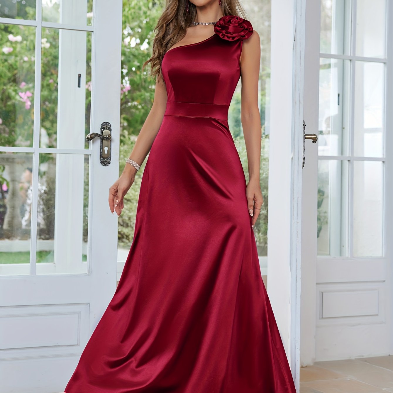 Elegant One-Shoulder Sleeveless Evening Gown - Asymmetrical, Extra-Long A-Line for Parties & Formal Events