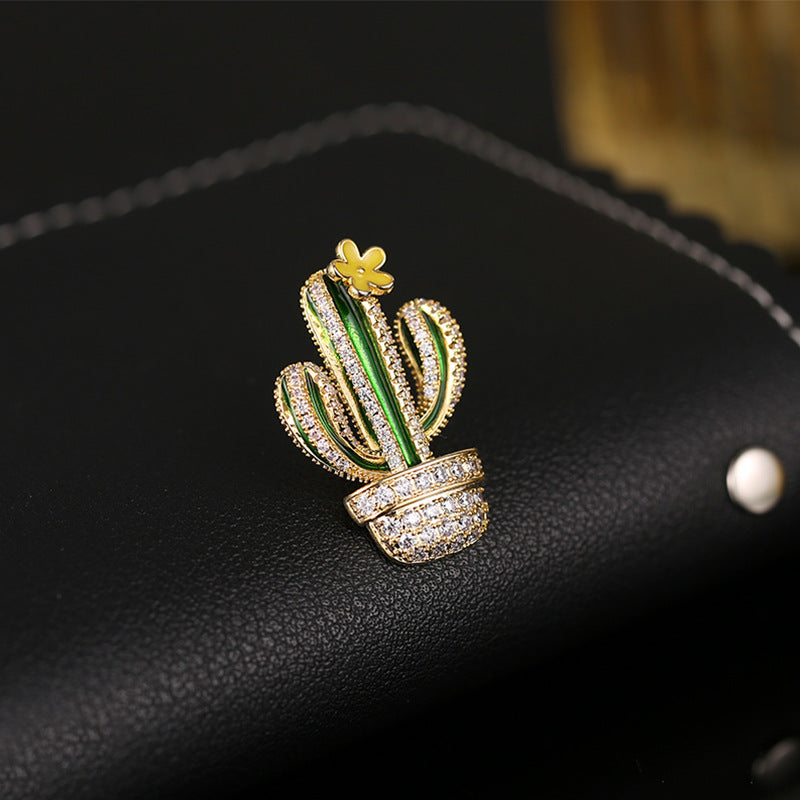 2025 Small collar buckle collar pin 2021 new fashion brooch accessories cute Japanese cactus anti-light brooch