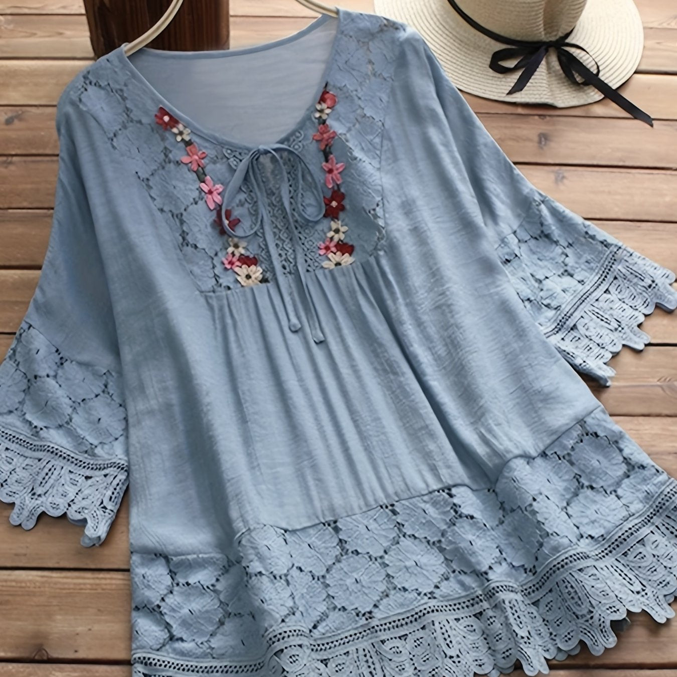 ZllKl Plus Size Elegant Blouse, Women's Plus Floral Appliques Contrast Guipure Lace Short Sleeve Tie Neck Top