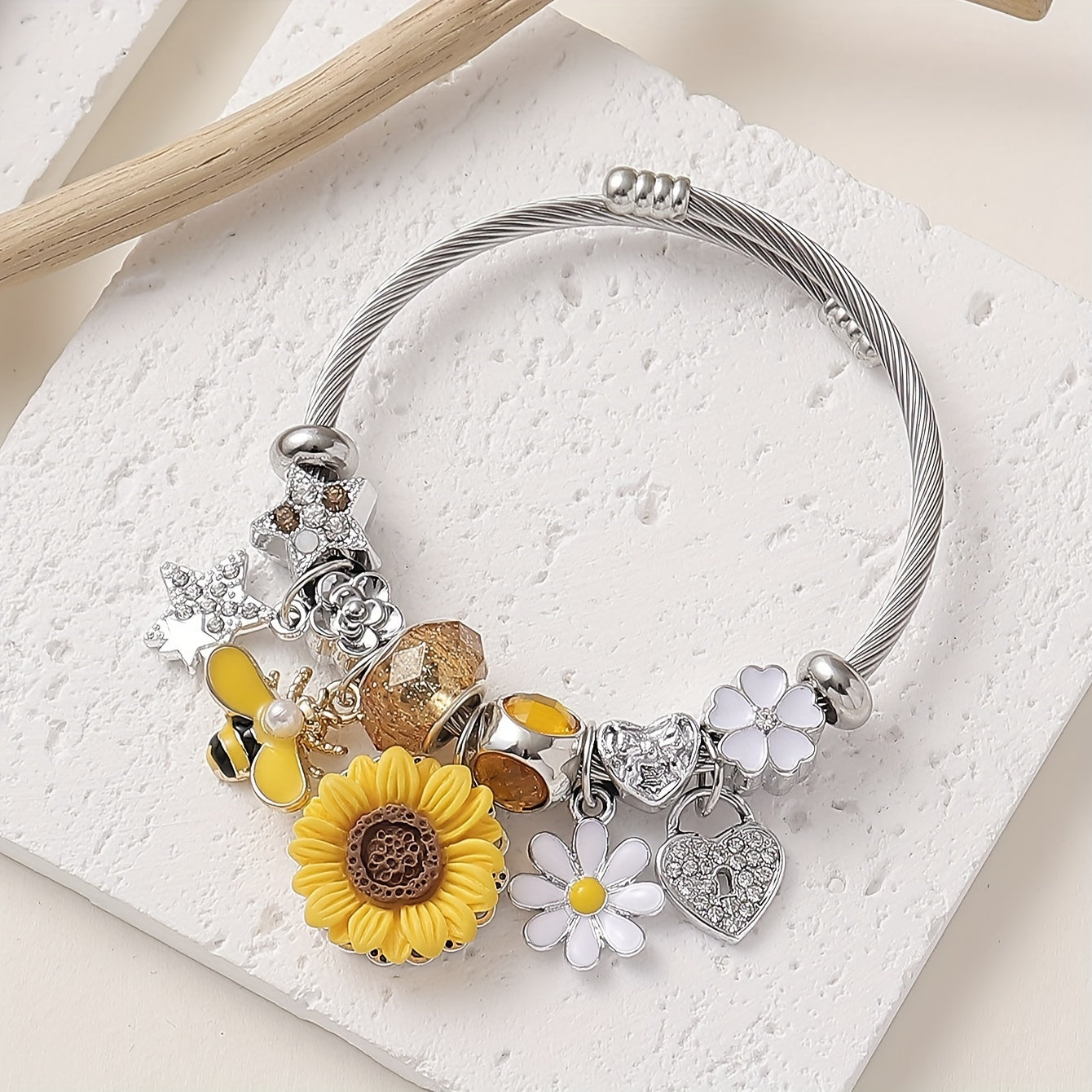 Elegant Sunflower & Bee Charm Bracelet With Rhinestones - Stainless Steel, Perfect For Parties, Proms, And Casual Attire