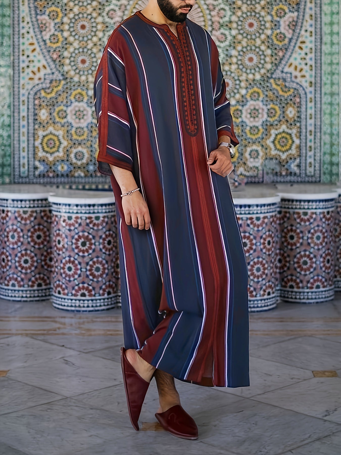 Authentic Moroccan-Style Crew Neck Djellaba Robe - Vintage Stripe Pattern, Long Sleeve, Cultural Arabic-Inspired Design for Men - Perfect for Traditional Events and Casual Lounging