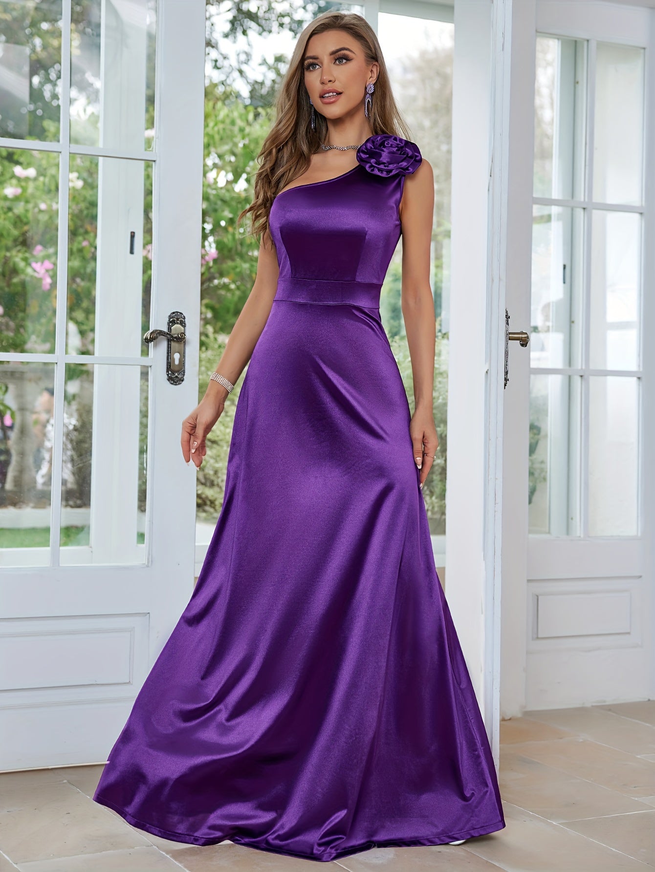 Elegant One-Shoulder Sleeveless Evening Gown - Asymmetrical, Extra-Long A-Line for Parties & Formal Events