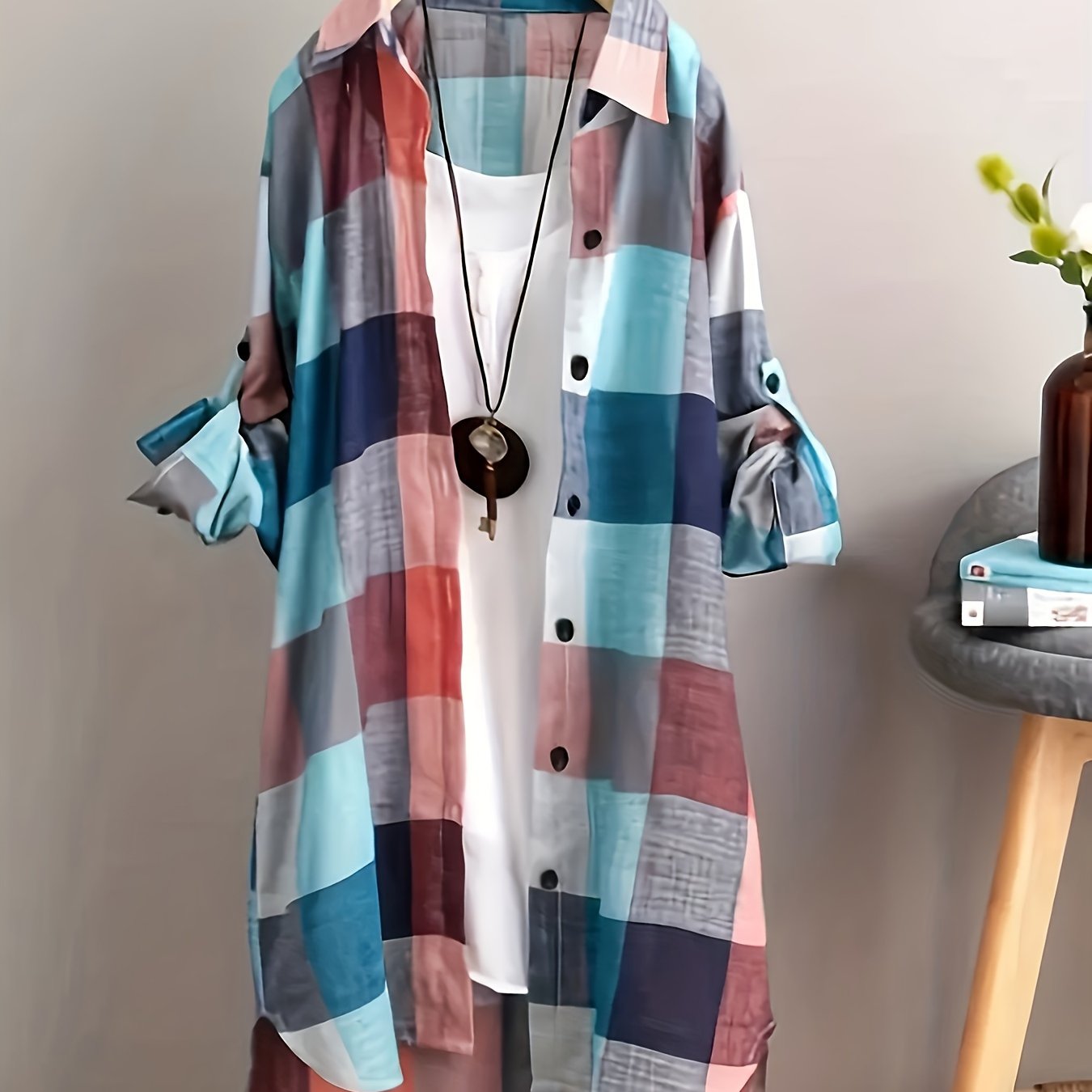 ZllKl Plus Size Casual Blouse, Women's Plus Plaid Print Button Up Roll Up Long Sleeve Lapel Collar Longline Shirt Top