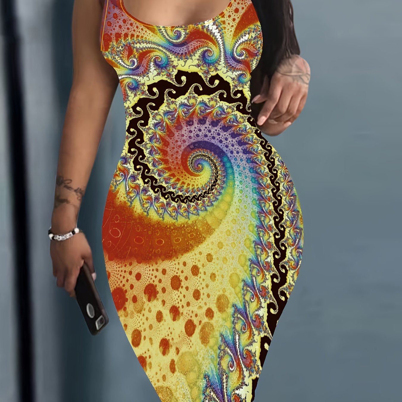 Flattering Abstract Print Sleeveless Tank Dress - Fashion-Forward Casual Style - Figure-Hugging Bodycon Fit - Perfect for Spring & Summer - Comfortable Crew Neckline - Womens Wardrobe Essential