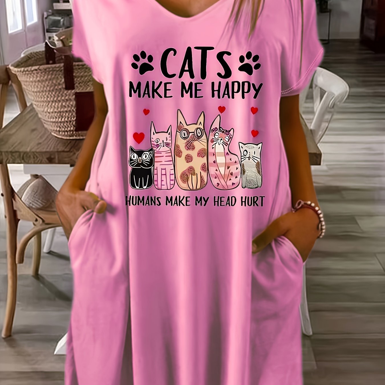 Plus Size CATS Print V Neck Tee Dress, Casual Pocket Short Sleeve Loose Dress For Spring & Summer, Women's Plus Size Clothing