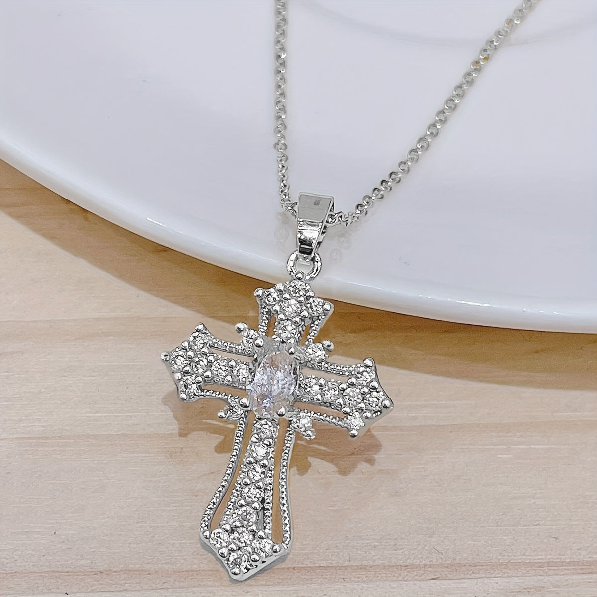 1pc Cute Sparkling Rhinestone Decor Cross Hollow Pendant Necklace, Religious Jewelry For Blessing, Ideal choice for Easter Gift