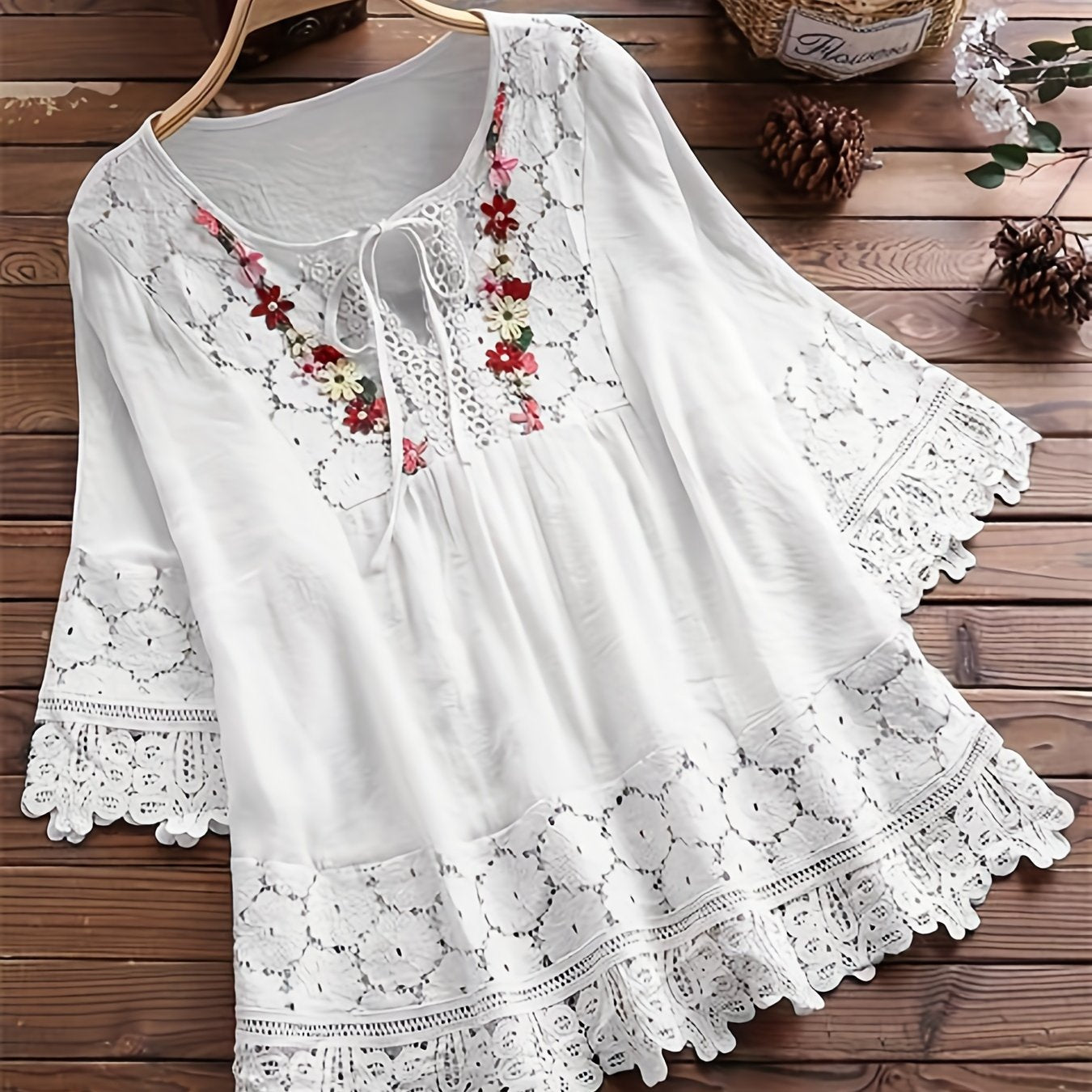 ZllKl Plus Size Elegant Blouse, Women's Plus Floral Appliques Contrast Guipure Lace Short Sleeve Tie Neck Top