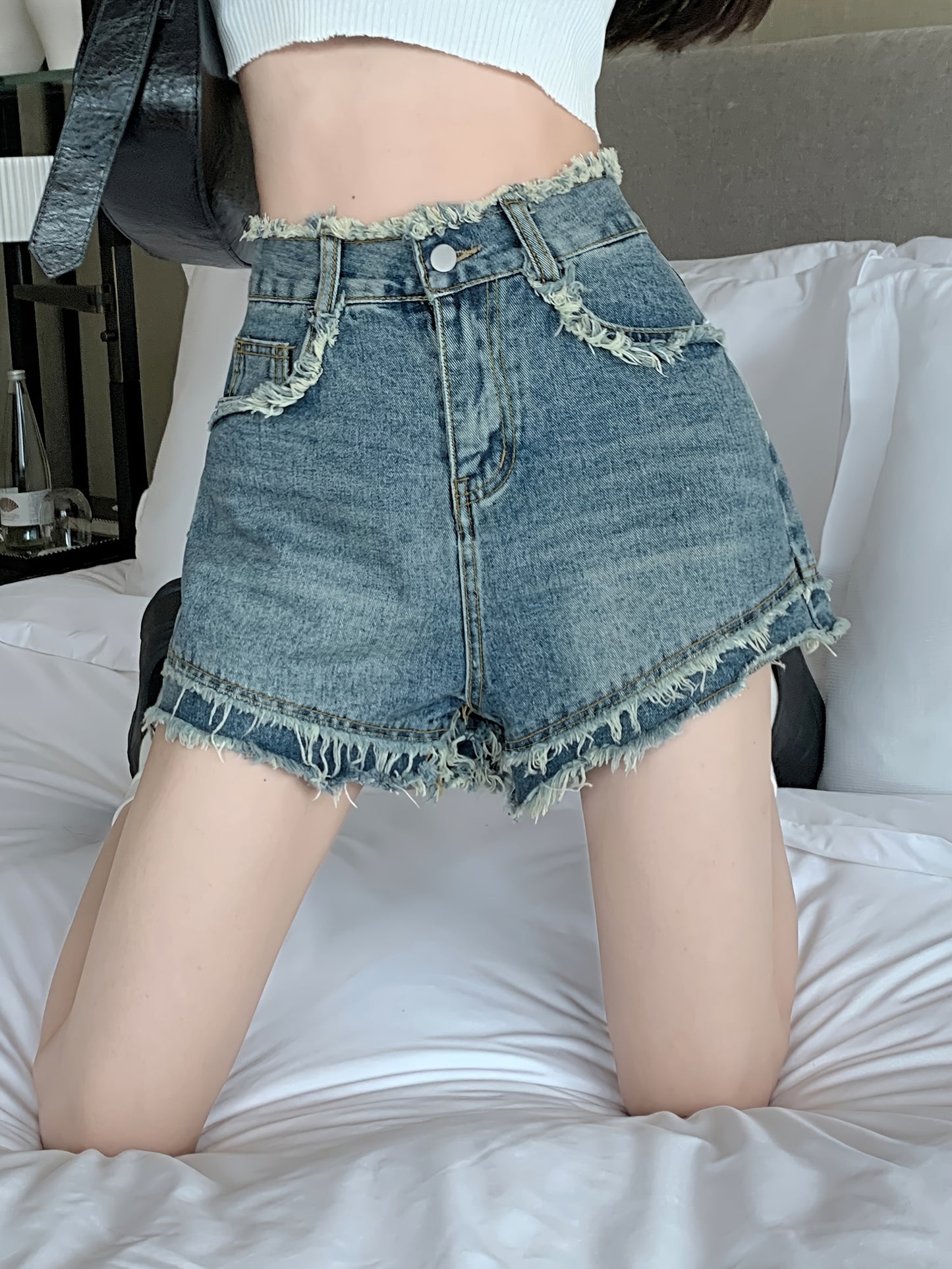 ZllKl Women's Vintage-Inspired Frayed Hem Denim Shorts, Summer Collection, Flattering High-Waist, Trendy Distressed Look For Chic Style.