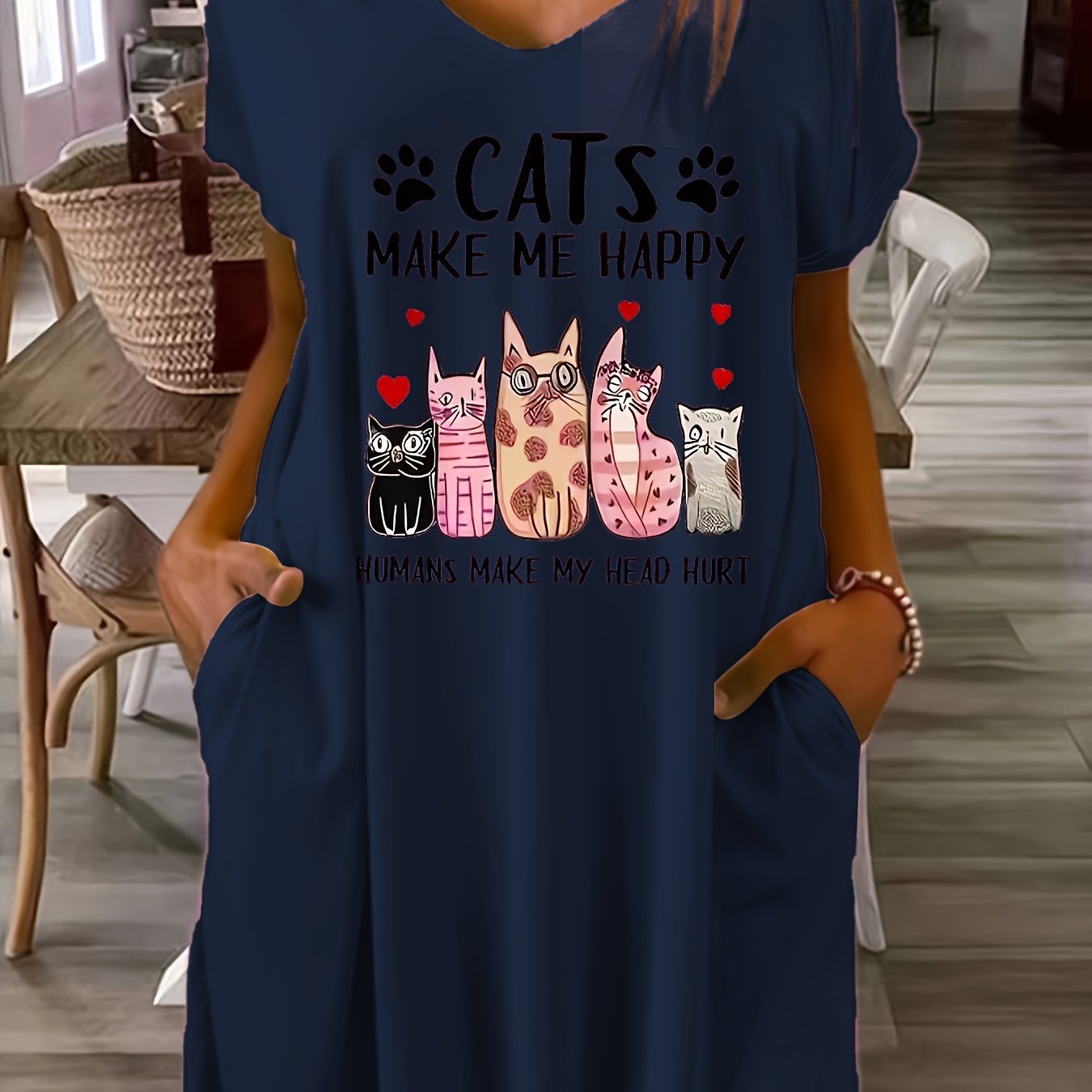 Plus Size CATS Print V Neck Tee Dress, Casual Pocket Short Sleeve Loose Dress For Spring & Summer, Women's Plus Size Clothing