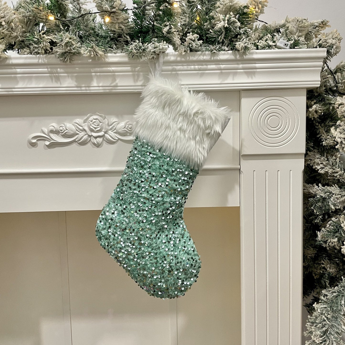 1pc Sparkling Sequin Plush Christmas Stocking - Vibrant Festive Tree Decoration, Party Supplies & Gift Bag with Luxurious Texture and Iridescent Shine