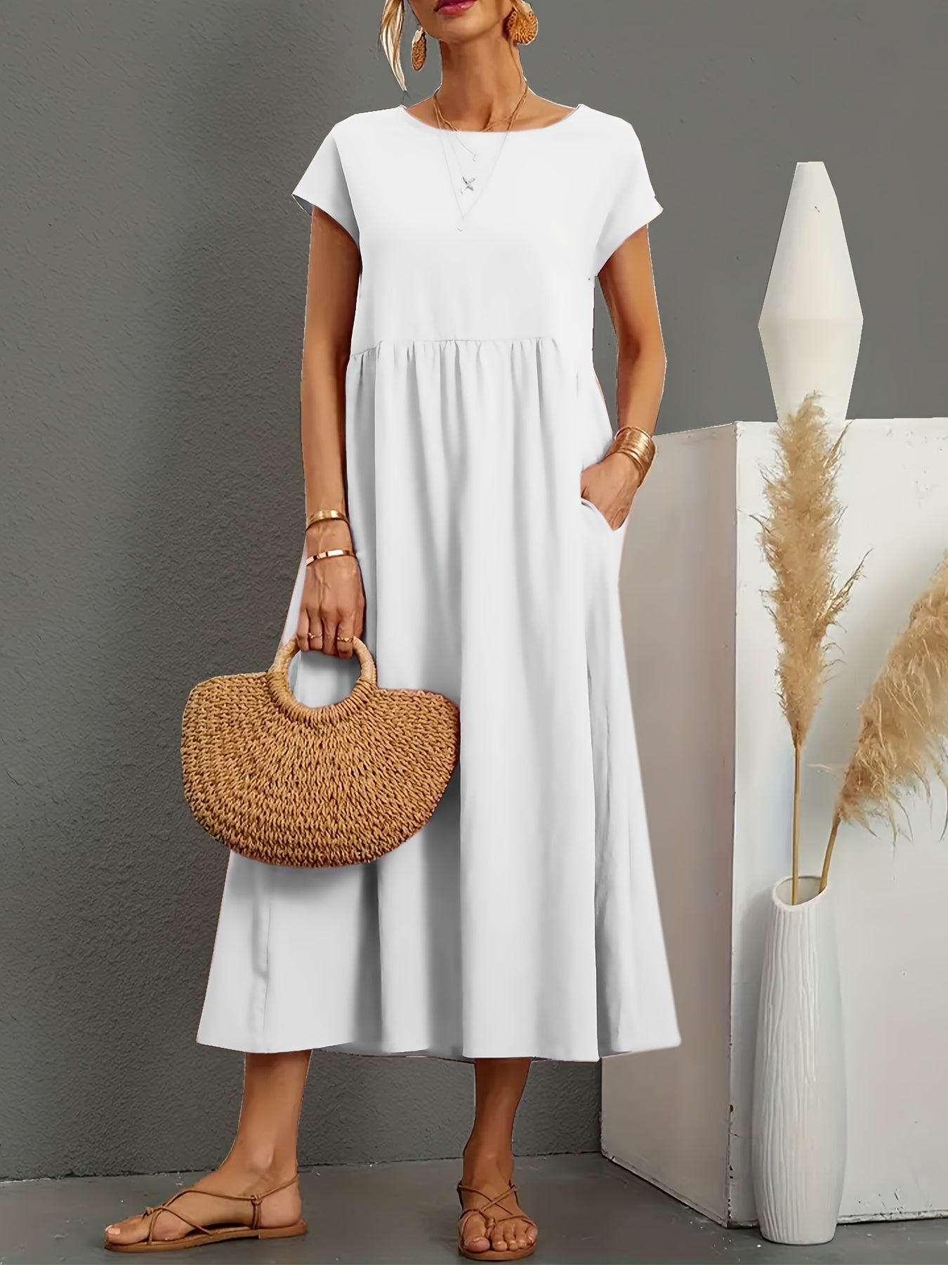 Plus Size Elegant Fit and Flare Crew Neck Dress with Pockets - Soft Medium Stretch Polyester, Solid Color, Short Sleeve, Midi Length, Perfect for Spring and Summer - Womens Casual Comfortable Knit Fabric Clothing