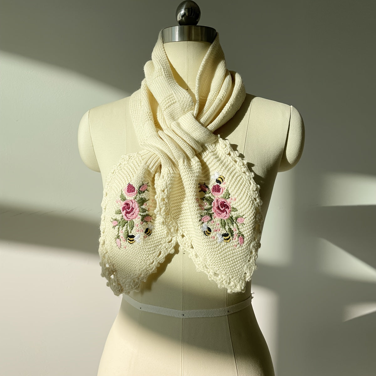 Vintage-Inspired Embroidered Knit Scarf - Soft, Warm, Windproof, and Elastic - Perfect for Weekend Casual Wear in Autumn and Winter