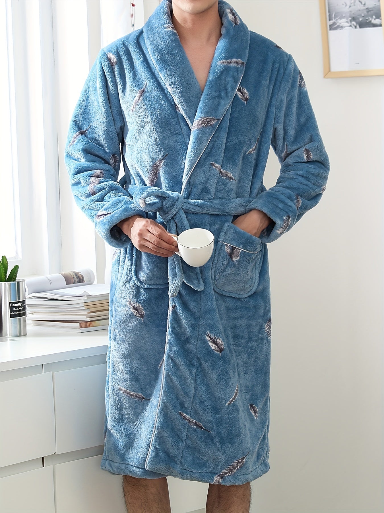 Men's Comfy Solid Fleece Warm Thickened Robe Home Lapel Pajamas Wear With Pockets, One-piece Lace Up Kimono Night-robe Warm Sets After Bath