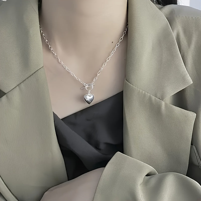 925 Sterling Silver Heart Shaped Pendant Necklace, Simple Collarbone Chain Elegant Women's Jewelry With Gift Box