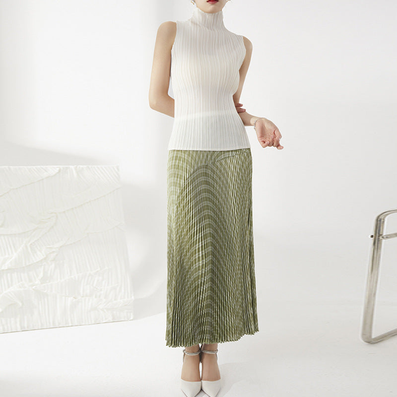 2025 Summer Women's Clothing Miyake Classic Small Vest Solid Color Temperament High Neck Slim Fit Versatile Sleeveless T-Shirt Folded Top