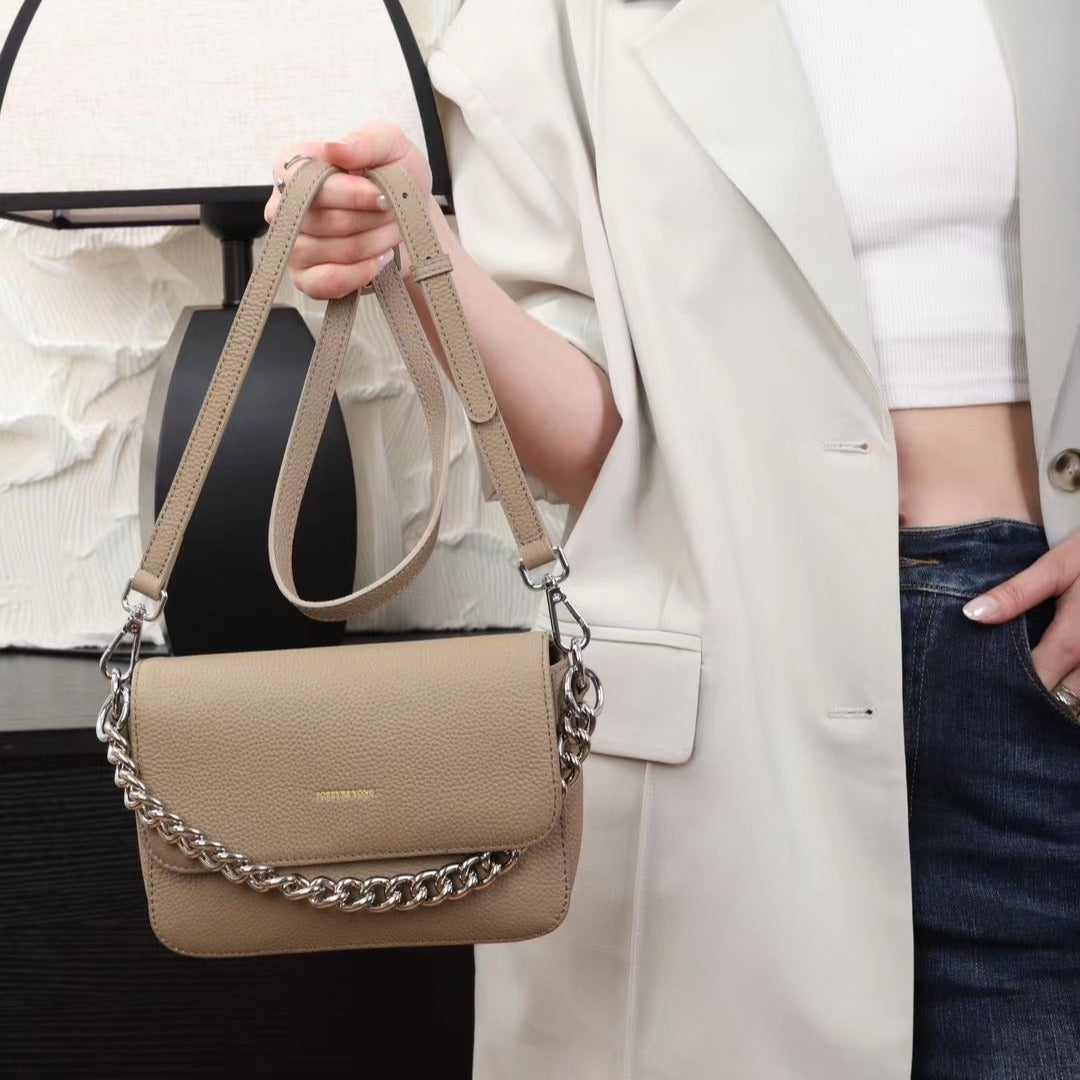 Leather chain bag shoulder messenger bag first layer cowhide small bag togo leather small fragrant style new small square bag women M213