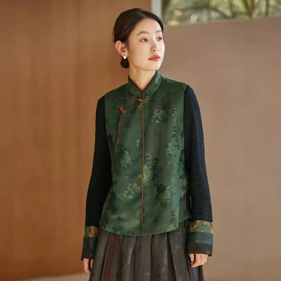 2025 New Chinese vest female autumn, green jacquard edge Chinese stand-up collar vest female B0743