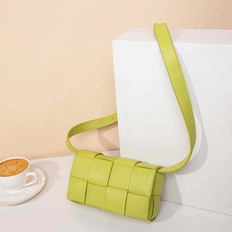ZllKl Summer New Fashion Simple Single Shoulder Rhombus Women's Bag Trendy Crossbody Woven Chain Bag Women's Waist Bag