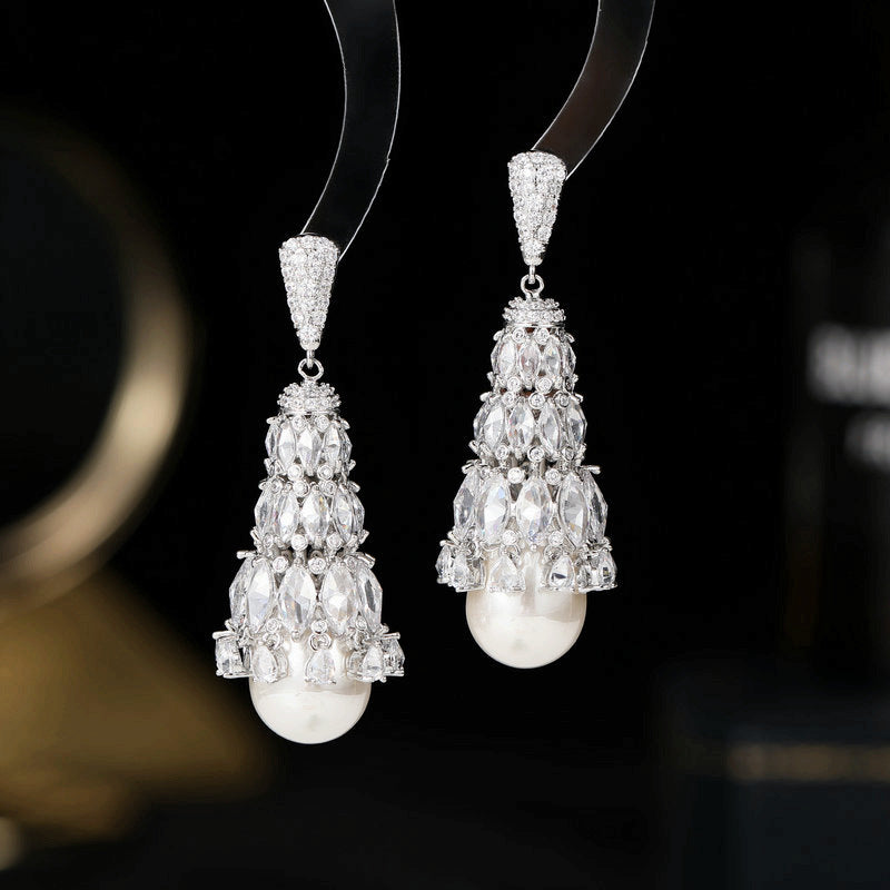 2025 2022 new retro temperament earrings women's water drop pearl zircon exaggerated atmosphere heavy industry earrings wholesale