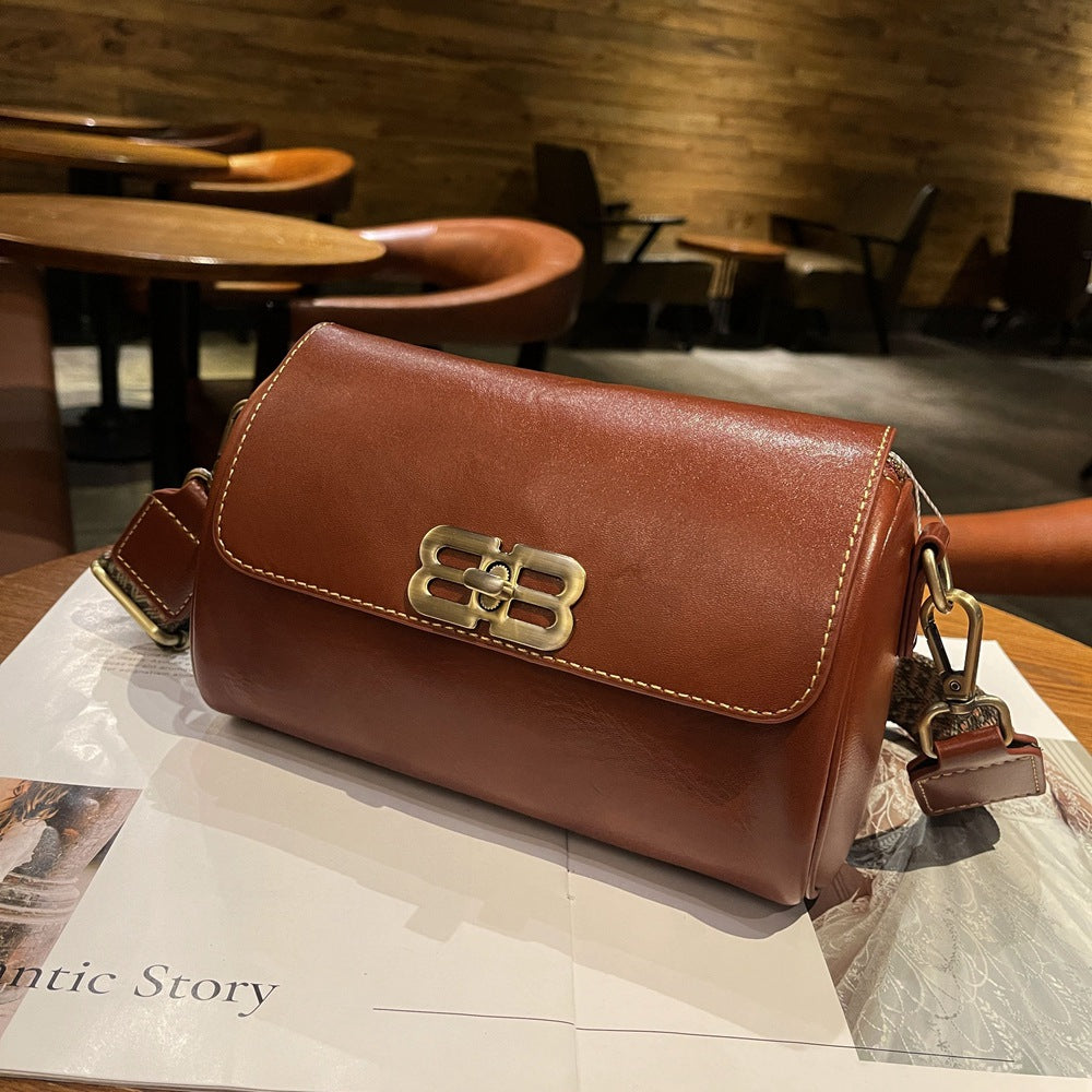 Retro vegetable tanned leather versatile small square bag women's new live broadcast New genuine leather women's bag first layer cowhide messenger bag 834
