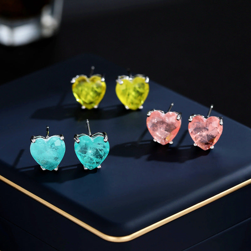 2025 S925 silver needle girl heart earrings trendy sweet fresh super fairy temperament simple versatile ice crack love stud earrings