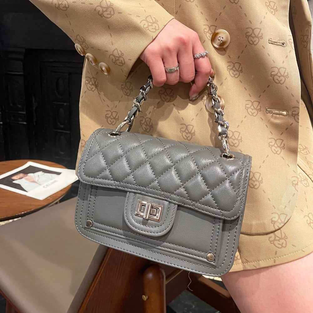 2025 Premium one-shoulder leather small bag Crossbody chain bag first-layer calfskin rhombus bag Small square bag 852