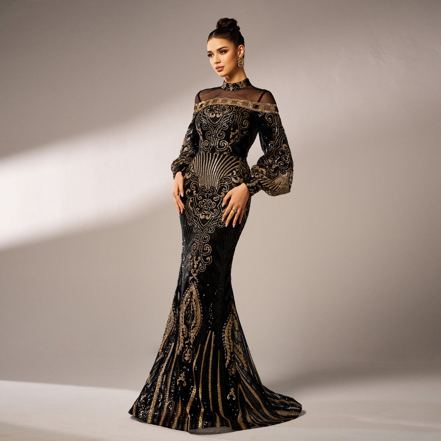 r 2025 new long-sleeved round neck long sequined banquet mesh fishtail evening dress bridesmaid dress women