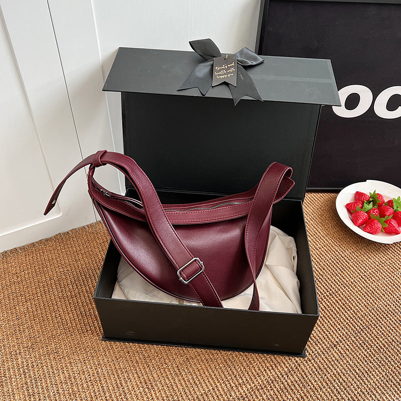 ZllKl Cross-Border New Fashion Special-Interest Bag Designer Model Women's Messenger Bag Chest Bag Model Style Shoulder Bag Wholesale