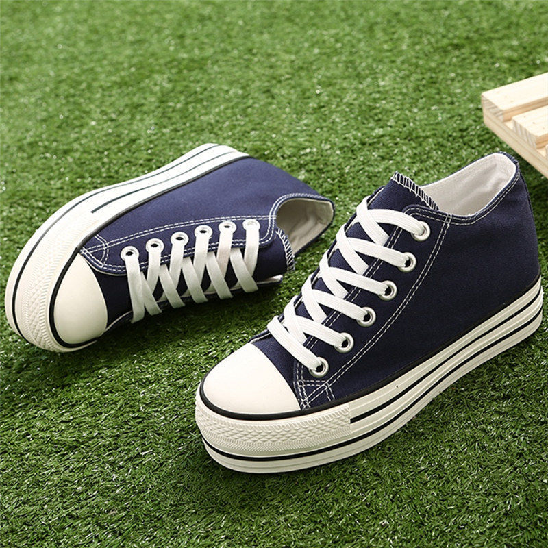 ZllKl Universal Summer Women's Shoes Fashionable Height Increasing Insole Canvas Shoes Female Students Korean Style Versatile White Shoes Women's Platform Sneakers