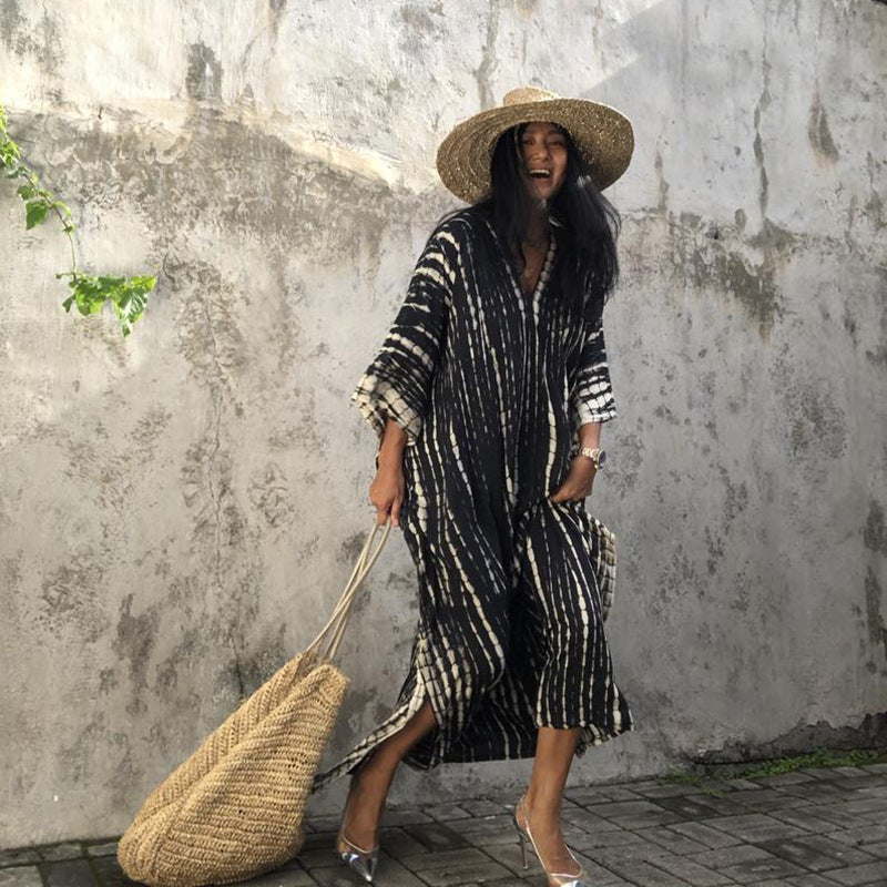 2025 New spring new blouse women's pullover abstract printed bikini sunshade beach sunscreen women's