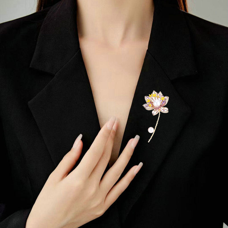 2025 New Elegant Freshwater Pearl Lotus Brooch National Style Enamel Zirconium Lotus Brooch Jacket Pin Cheongsam Accessories
