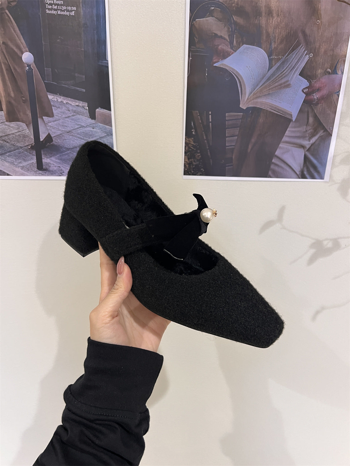 2025 thick heel gray single shoes with skirt evening shoes women's shoes popular autumn and winter plush Mary Jane fluffy shoes