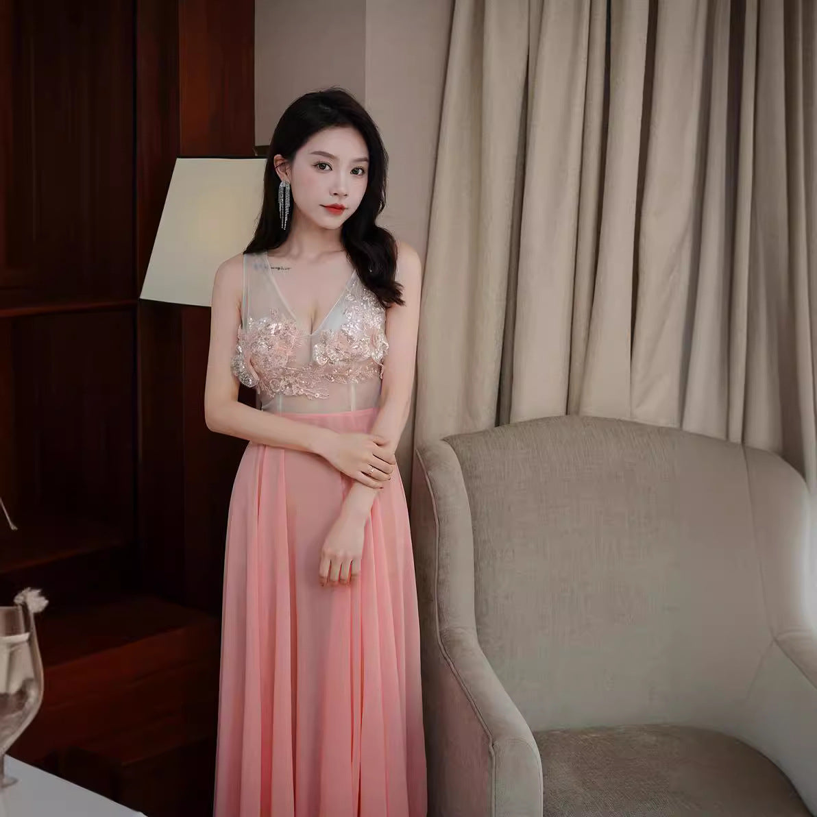 2025 Lace deep v sexy pure desire mesh chiffon ktv princess dress hottie sexy low cut dress high-end bath