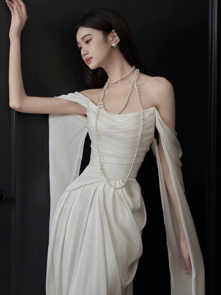 One-word shoulder satin light wedding dress bridal high sense super fairy welcome out yarn temperament light luxury bridal engagement dress