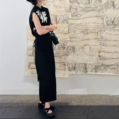 2025 Spot new Chinese style black embroidered swinging neck dress new waist sleeveless printed vest long dress