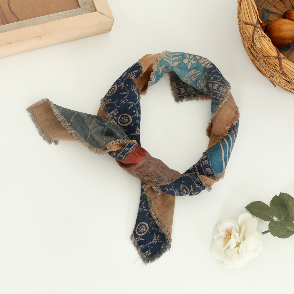 2025 Scarf women's winter high sense, printed square scarf triangle scarf, retro ethnic style neck scarf, shawl