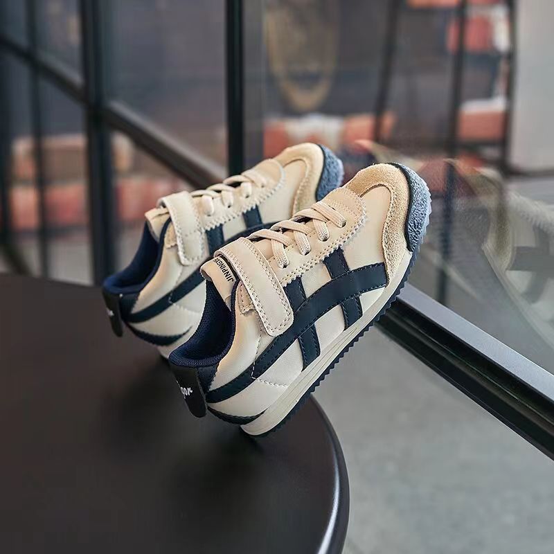 ZllKl Spring and Autumn New Children Soft Bottom Skateboard Shoes Boys' Non-Slip Sneaker Middle and Big Children Light Running Shoes Cortez