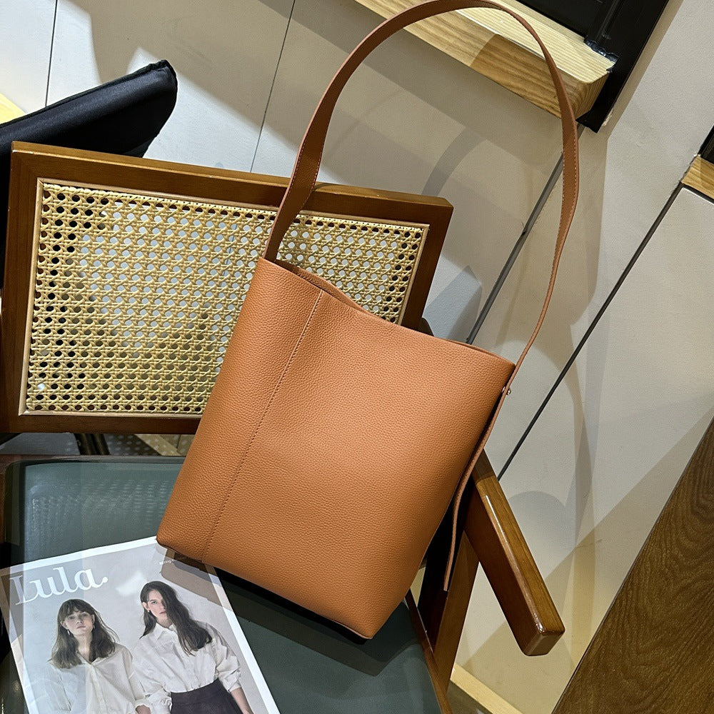 Large-capacity women's bags, first-layer cowhide new bucket bags, mother and child bags, live broadcast New genuine leather shoulder messenger bags 9831