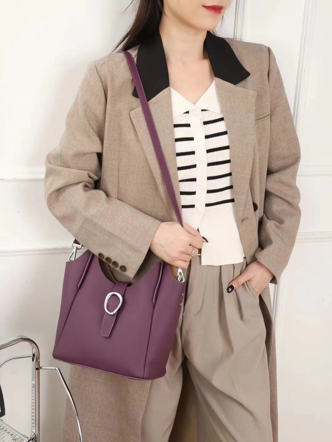 The first layer of cowhide leather women's bag underarm bag TOGO pitot bag shoulder bag casual versatile white-collar new 766
