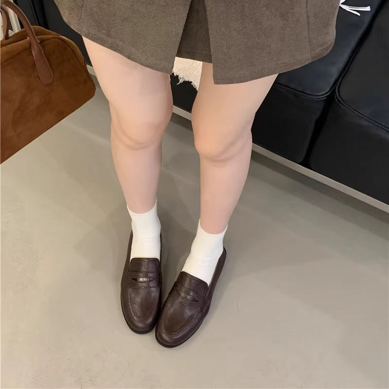 2025 Retro loafers women's popular new Korean version retro gold coins British style college small leather shoes black work shoes