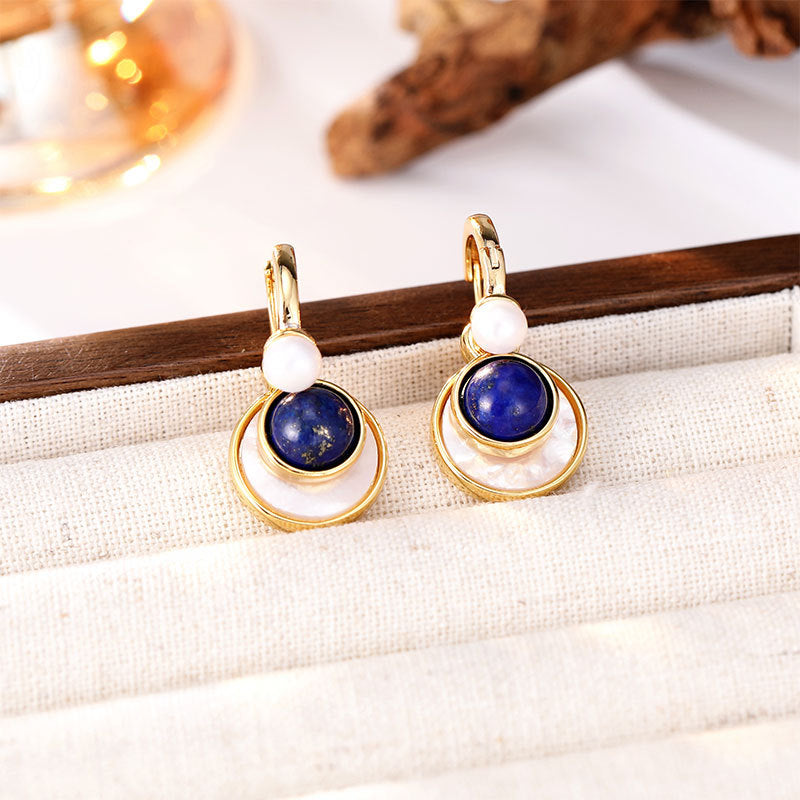 2025 retro earrings, high-end sense niche light luxury pearl earrings, temperament versatile stud earrings, ear buckles, women's spot wholesale