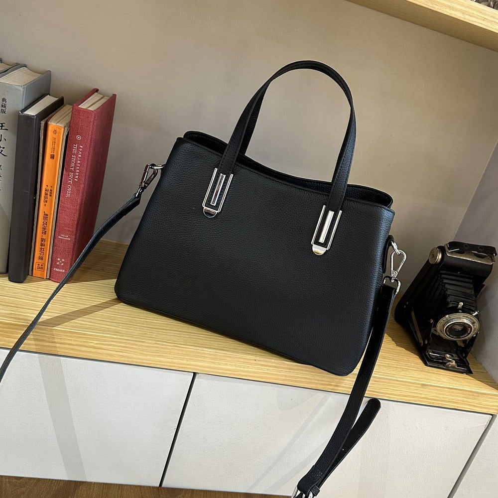 Popular trade leather women's bags, new versatile first-layer cowhide Princess Diana bags, fashion bags, portable messenger bags 9829