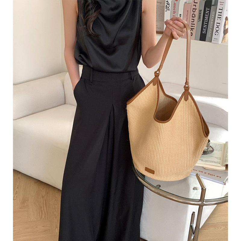 ZllKl Straw Large Capacity Bag Female Tote Bag New Summer Casual Shoulder Big Bag Commuting Woven Bucket Bag