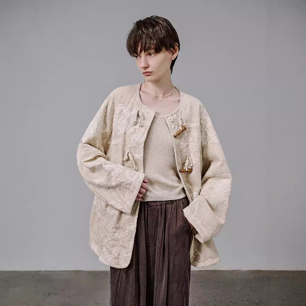 2025 New Chinese autumn coat for women, new button-up national style embroidered cotton and linen loose round neck jacquard top B0946