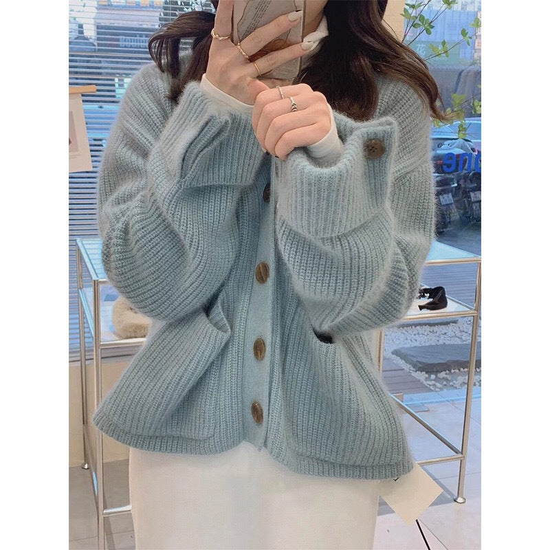 Korean autumn and winter soft milk raccoon fleece sweater women's v-neck design sense foreign fashion knitted cardigan jacket