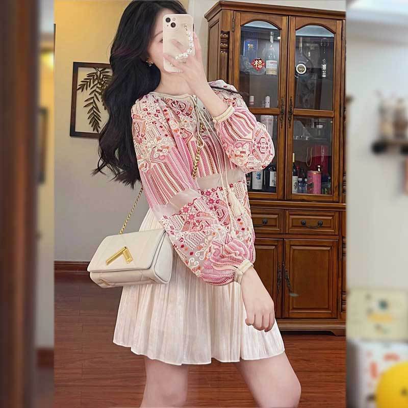 2025 popular spring spot beautiful fringed Yunnan tourism heavy industry embroidered wind salt fringed top