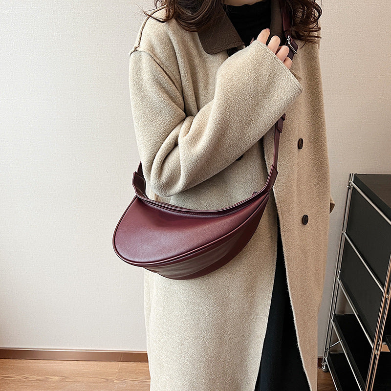 ZllKl Cross-Border New Fashion Special-Interest Bag Designer Model Women's Messenger Bag Chest Bag Model Style Shoulder Bag Wholesale