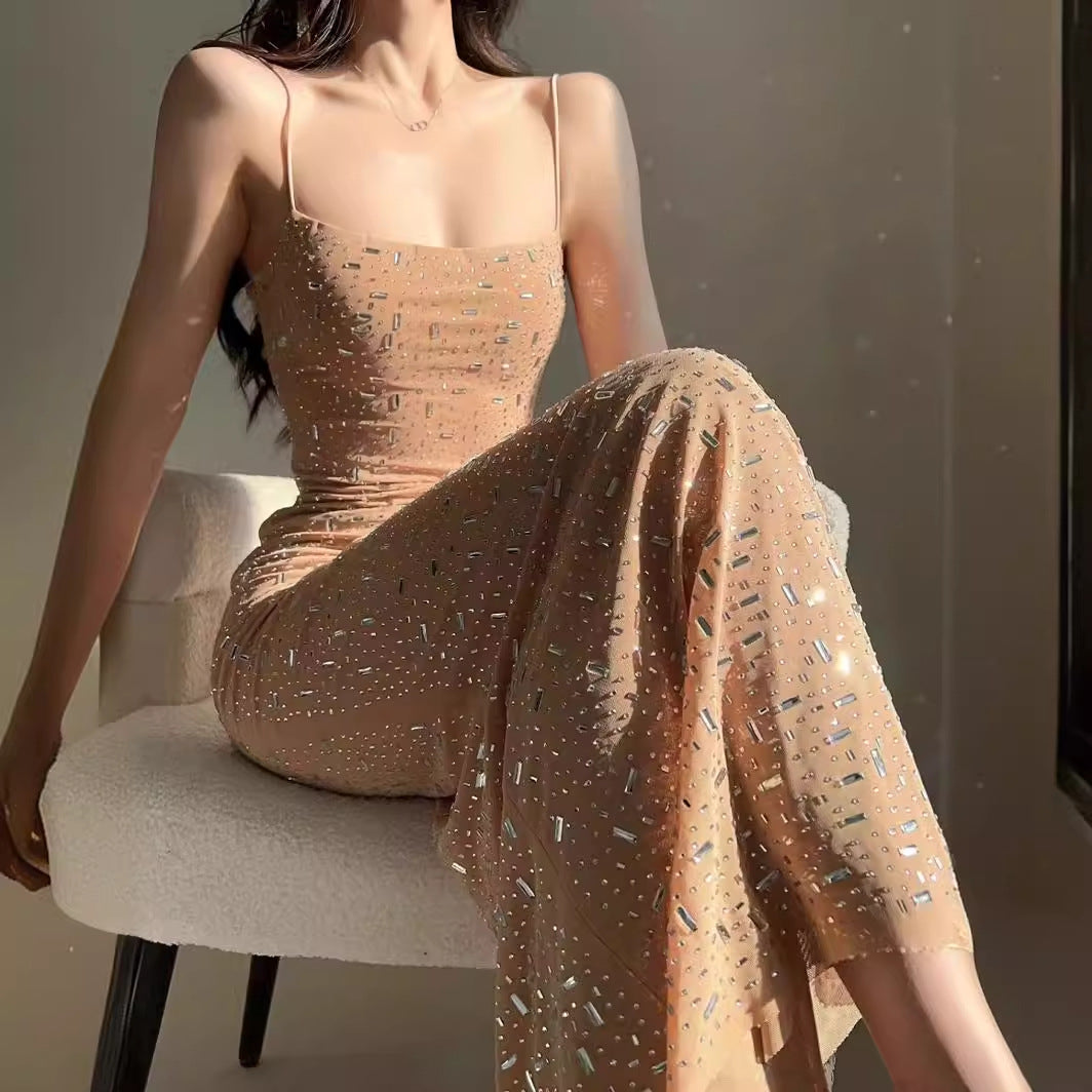 2025 Spot popular new nude rhinestone super flash suspender dress high-end birthday dress