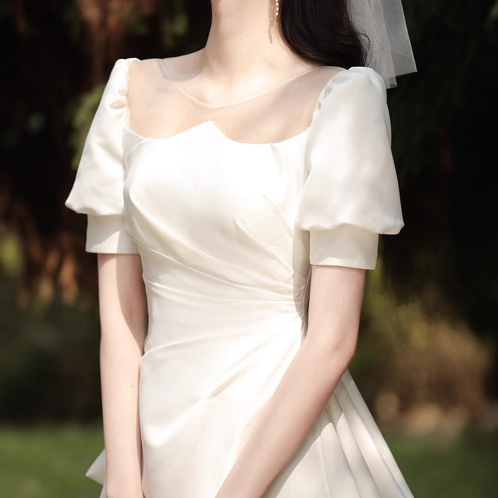 2025 Light wedding dress small dress satin door dress Korean certificate registration night travel photography welcome night small white dress simple